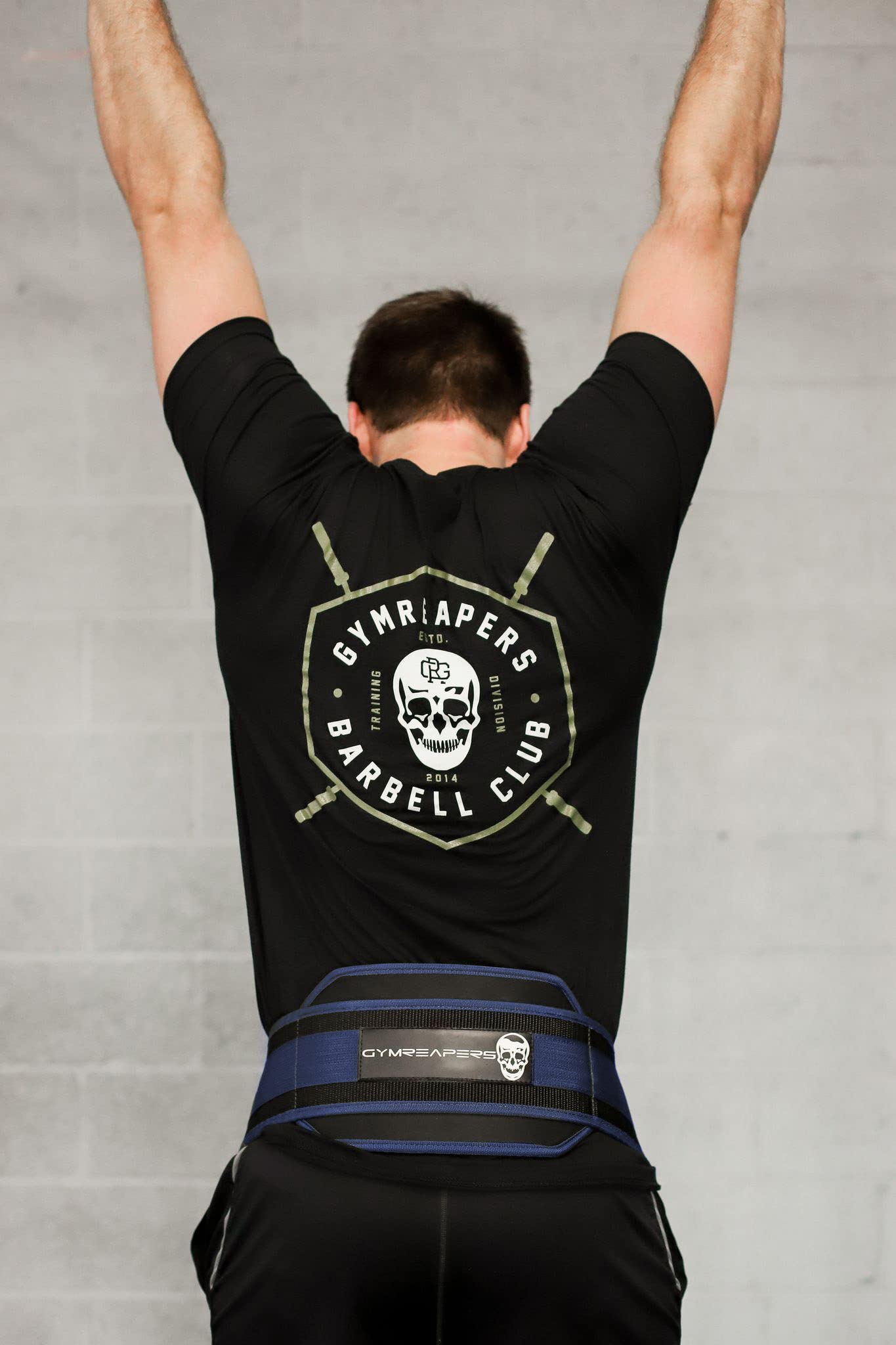 Dip Belt with Heavy Duty Steel Chain for Weightlifting, Pull Ups, and Dips, Adjustable Belt for Added Weight Training