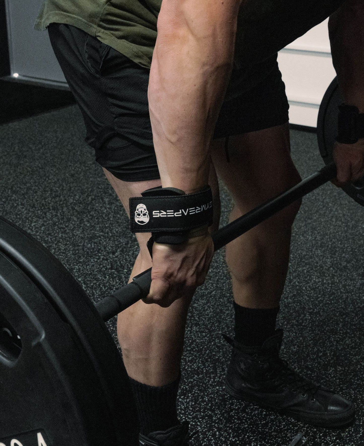 Weight Lifting Hooks Pair with Heavy Duty Wrist Straps, Hand Grip Support for Deadlifts, Pull Ups, and Shrugs for Men & Women