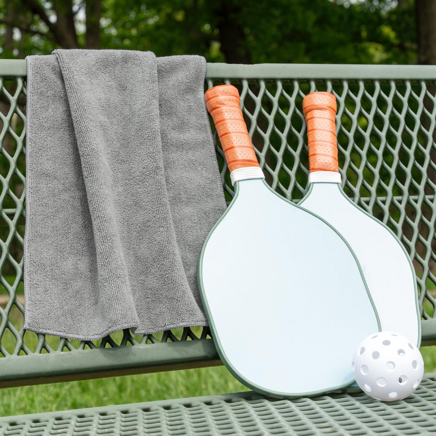 S&T INC. Microfiber Gym Towels (3 Pack) – 16"x27" Soft, Quick-Dry & Absorbent Towels for Gym, Yoga, Fitness, and Home Use